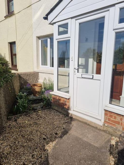 Cheerful Two Bedroom Cottage In The Forest Of Dean Lydbrook Екстер'єр фото